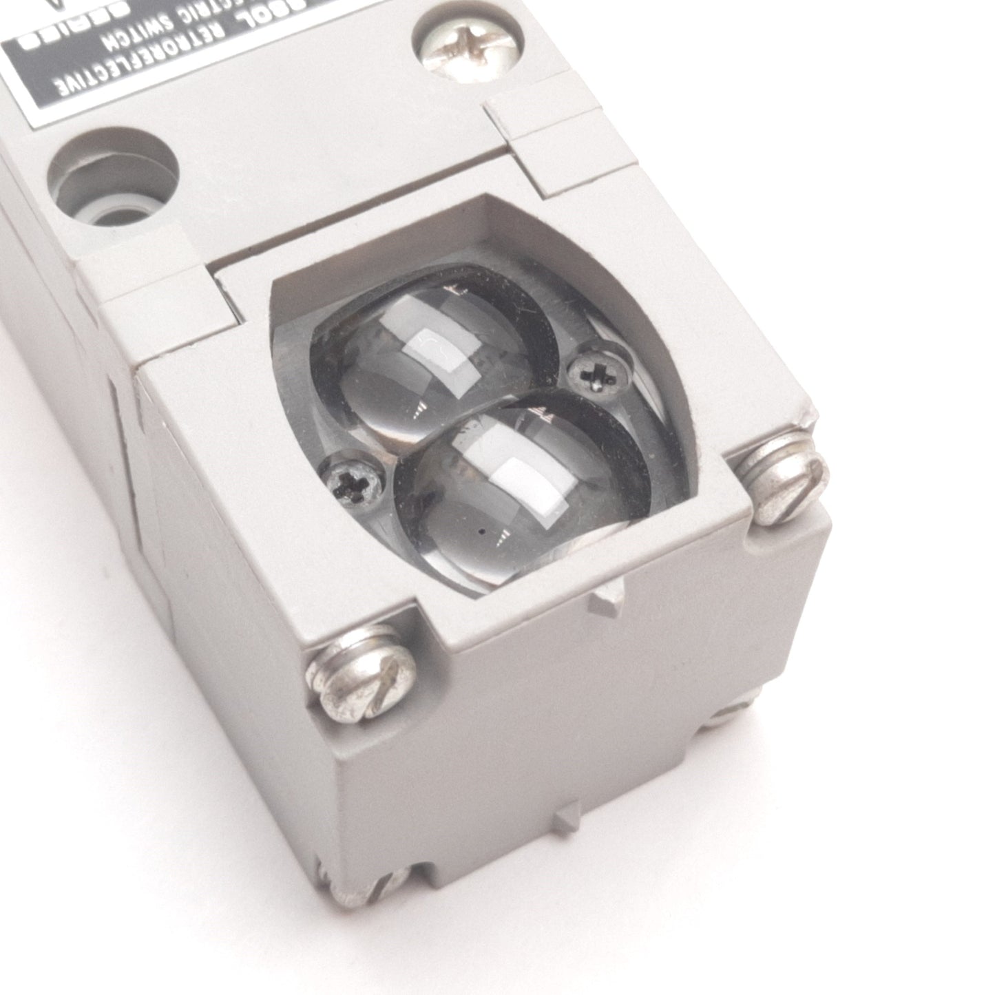 New Other Allen Bradley 880L-RA1 Retroreflective Photoelectric Sensor, 40-132VAC 0.33A