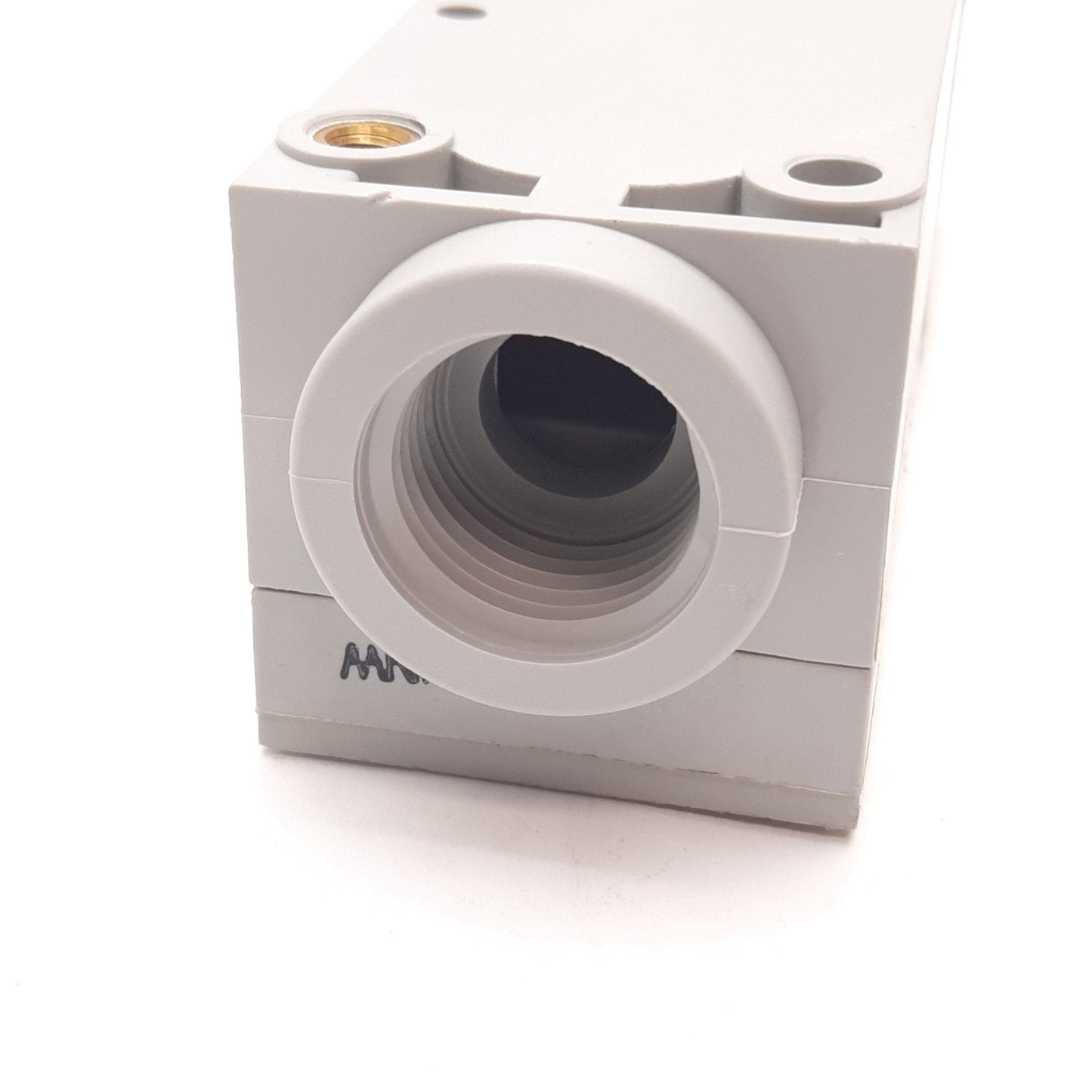 Used Allen Bradley 880L-RA1 Retroreflective Photoelectric Sensor 40-132VAC 0.33A/0.2A