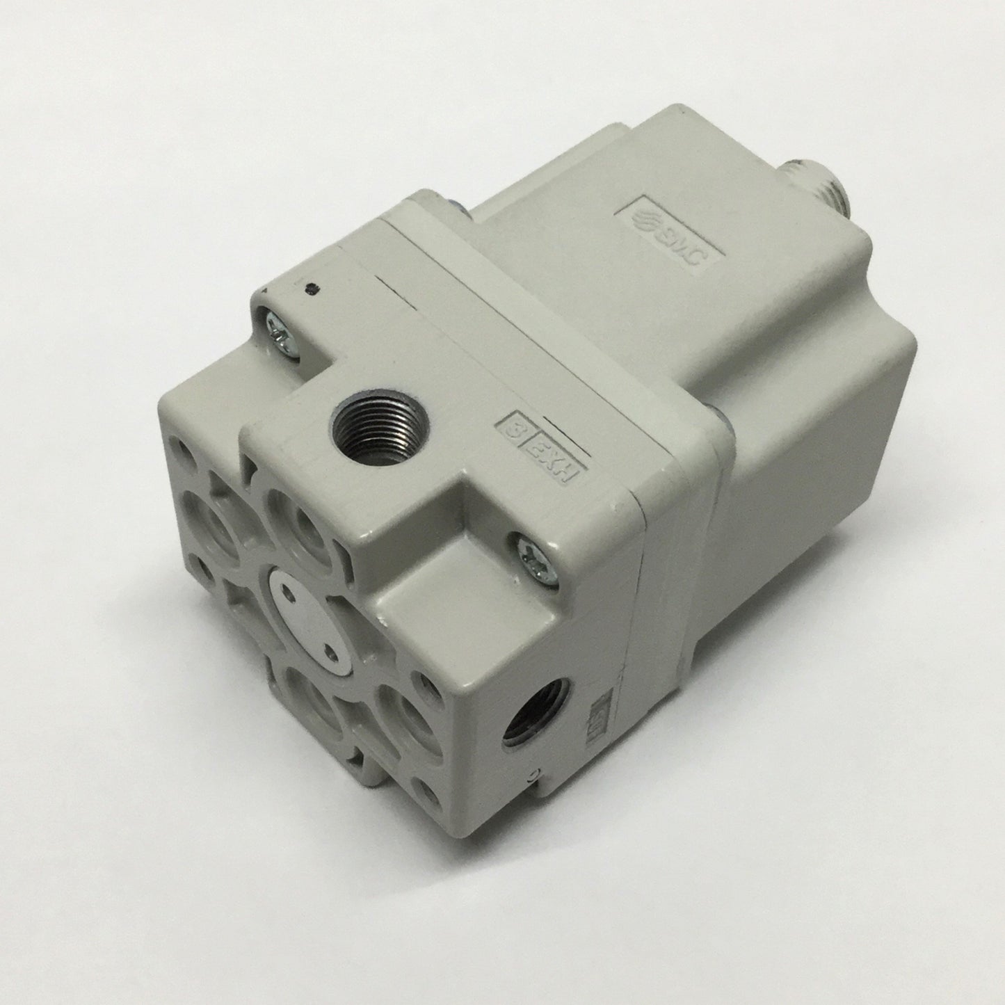 Used SMC ITV1010-03N1N4 Electro-Pneumatic Air Pressure Regulator 24VDC, 0.7-15psi