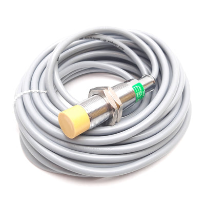 New Other Turck Ni8-M18T-AP6X Inductive Proximity Sensor, 8mm, 10-30VDC 200mA, PNP N/O, 5m