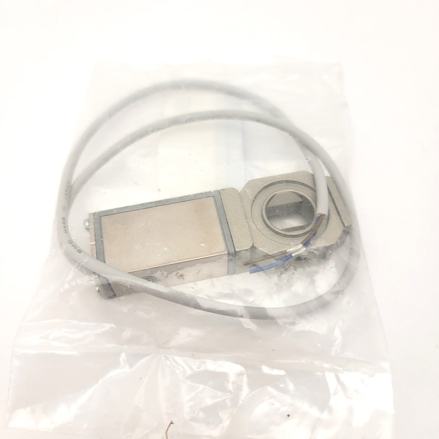 Used SMC IS10M-3-P Modular Pressure Switch With Spacer 0.1-0.4MPa, 100V AC/DC