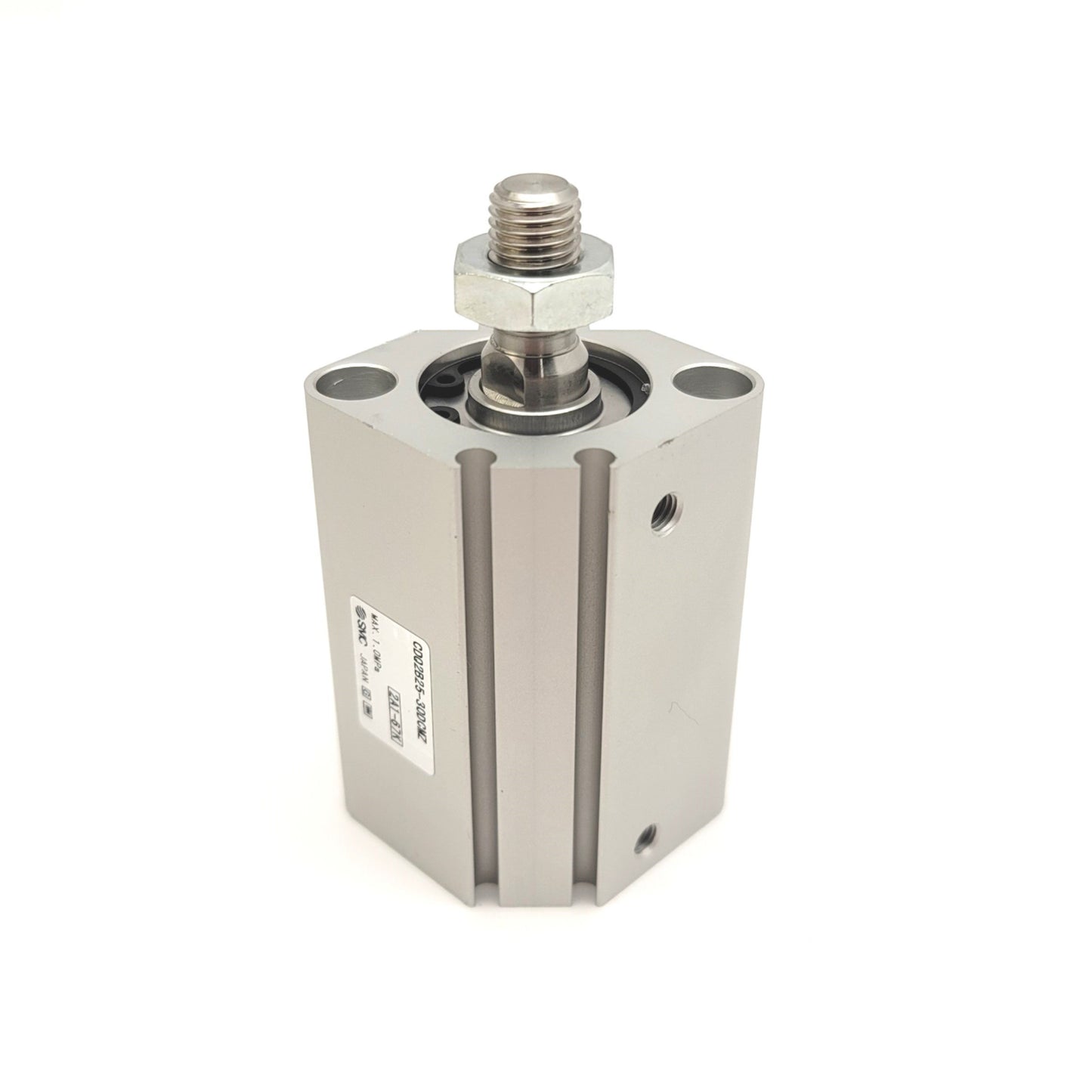 New – Open box SMC CDQ2B25-30DCMZ Compact Double Acting Cylinder, 25mm Bore, 30mm Stroke, M5