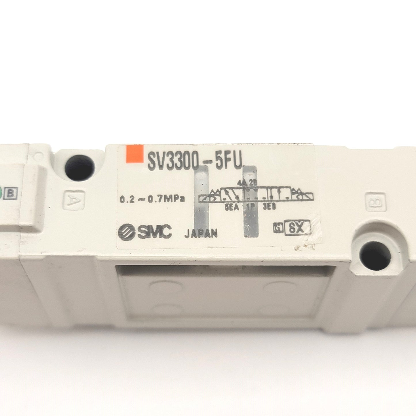 Used SMC SV3300-5FU 5-Port Solenoid Valve 3-Position Closed Center 24VDC, 0.7MPa