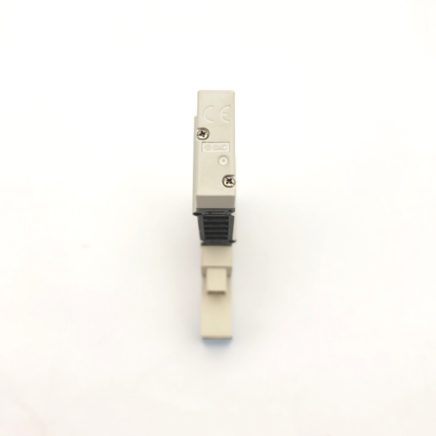 New – Open box SMC SY3101-5Z1 5-Port 2-Position Single Solenoid Valve 24VDC Coil, 0.1-0.7MPa