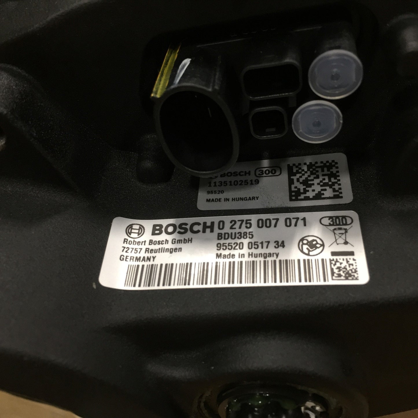 For parts or not working Bosch 0275.007.771-KFM, BDU385P Performance Line Drive Unit *For Parts* Read *