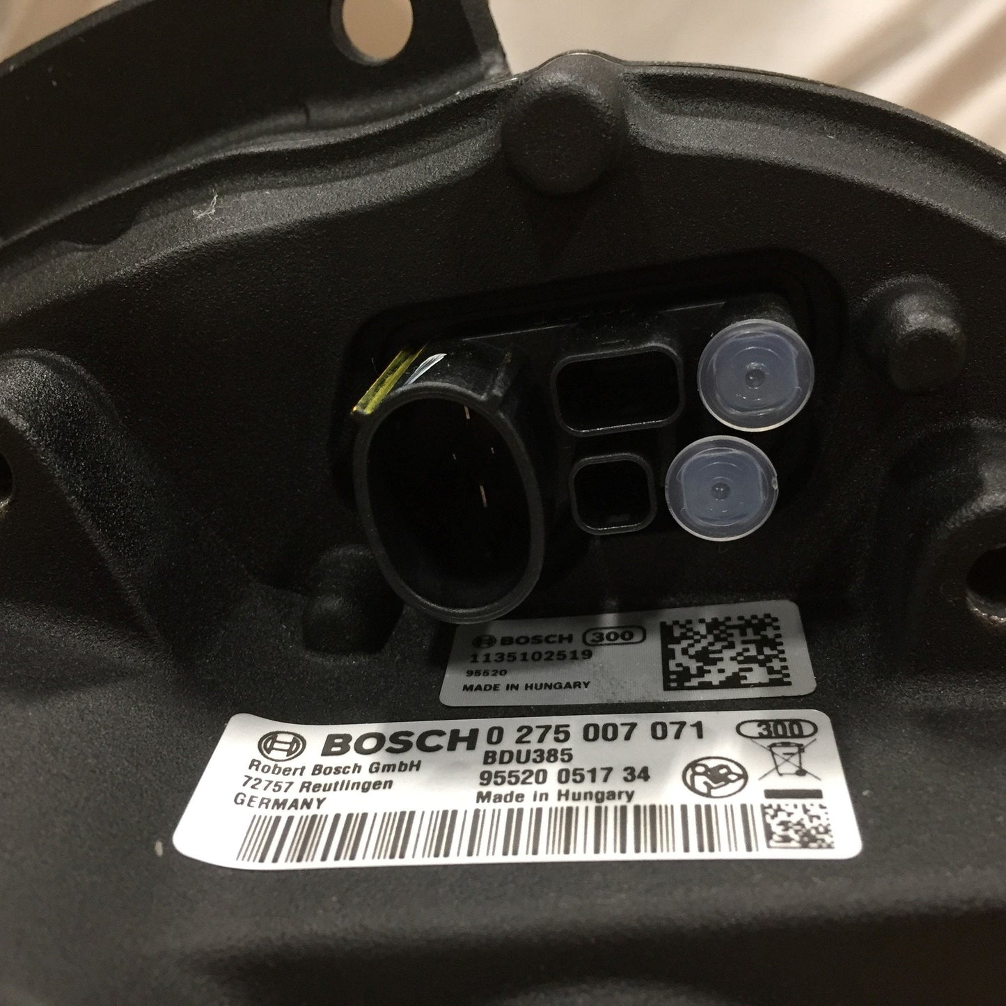 For parts or not working Bosch 0275.007.771-KFM, BDU385P Performance Line Drive Unit *For Parts* Read *