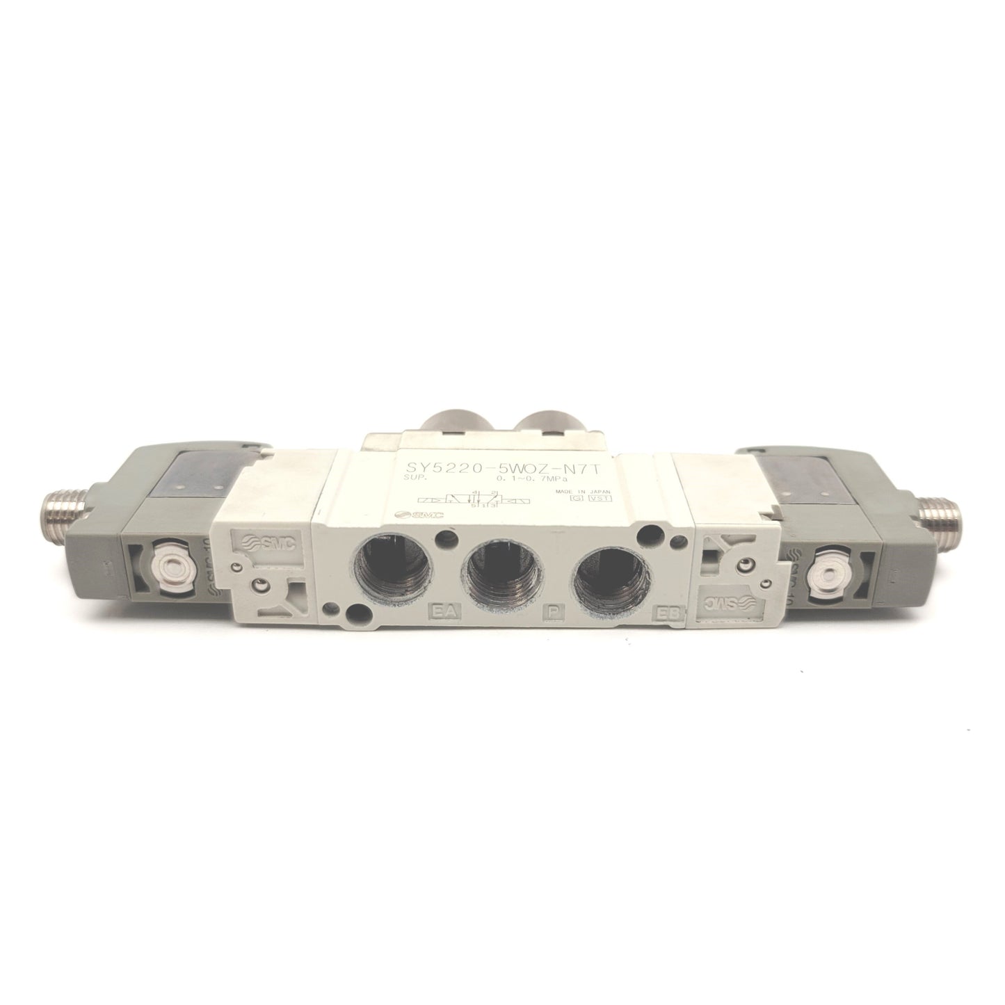 Used SMC SY5220-5WOZ-N7T Body Ported 2-Position Double Solenoid Valve 24VDC, 0.7MPa