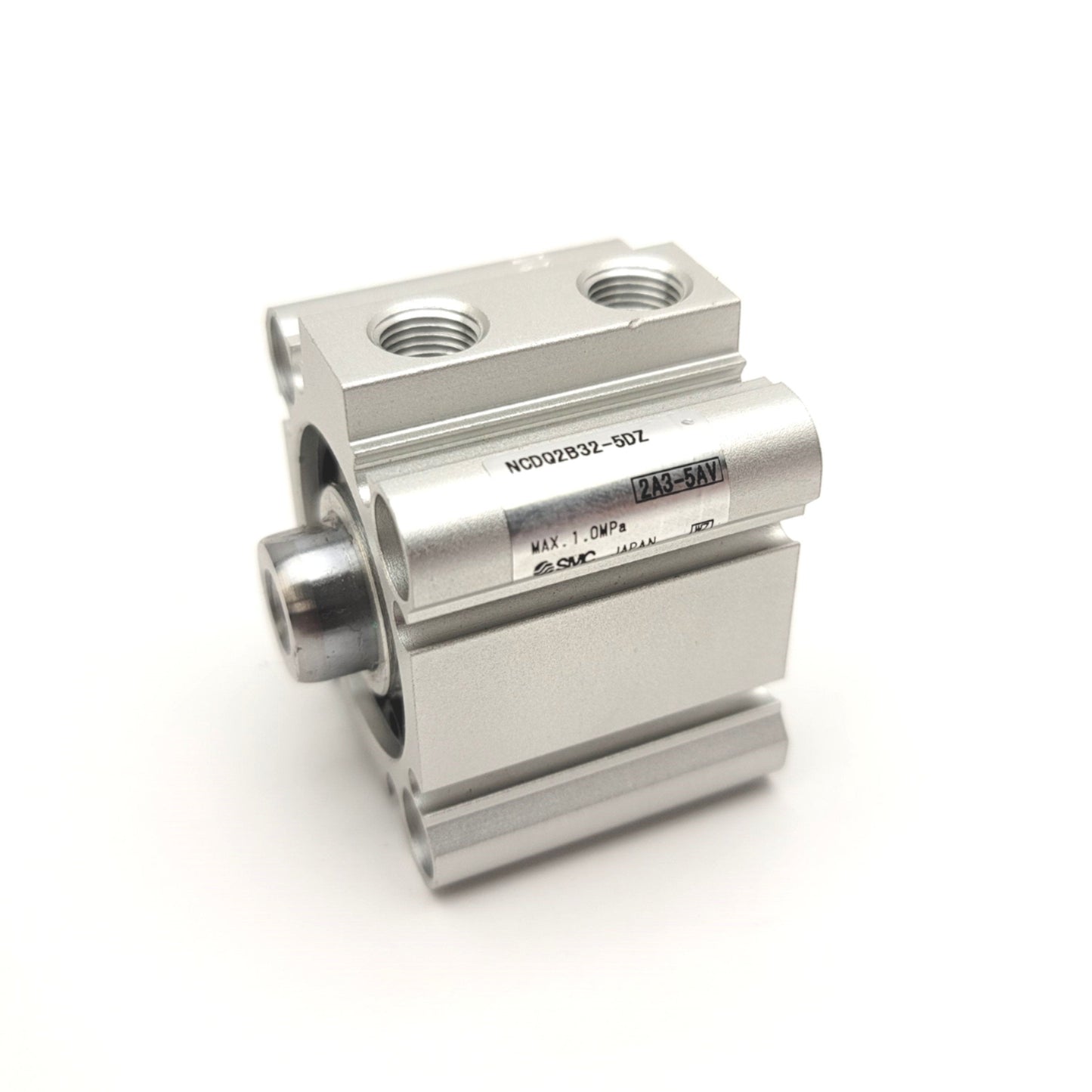 New – Open box SMC NCDQ2B32-5DZ Compact Double Acting Cylinder 32mm Bore, 5mm Stroke, 1/8"NPT