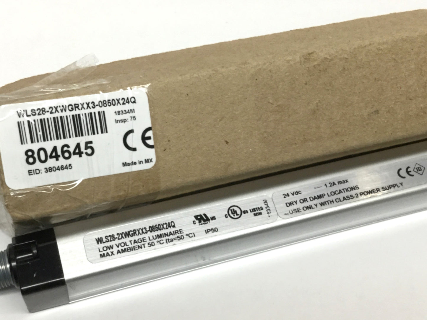 New – Open box Banner WLS28-2XWGRXX3-0850X24Q Multicolor LED Strip Light 850mm, White Green Red