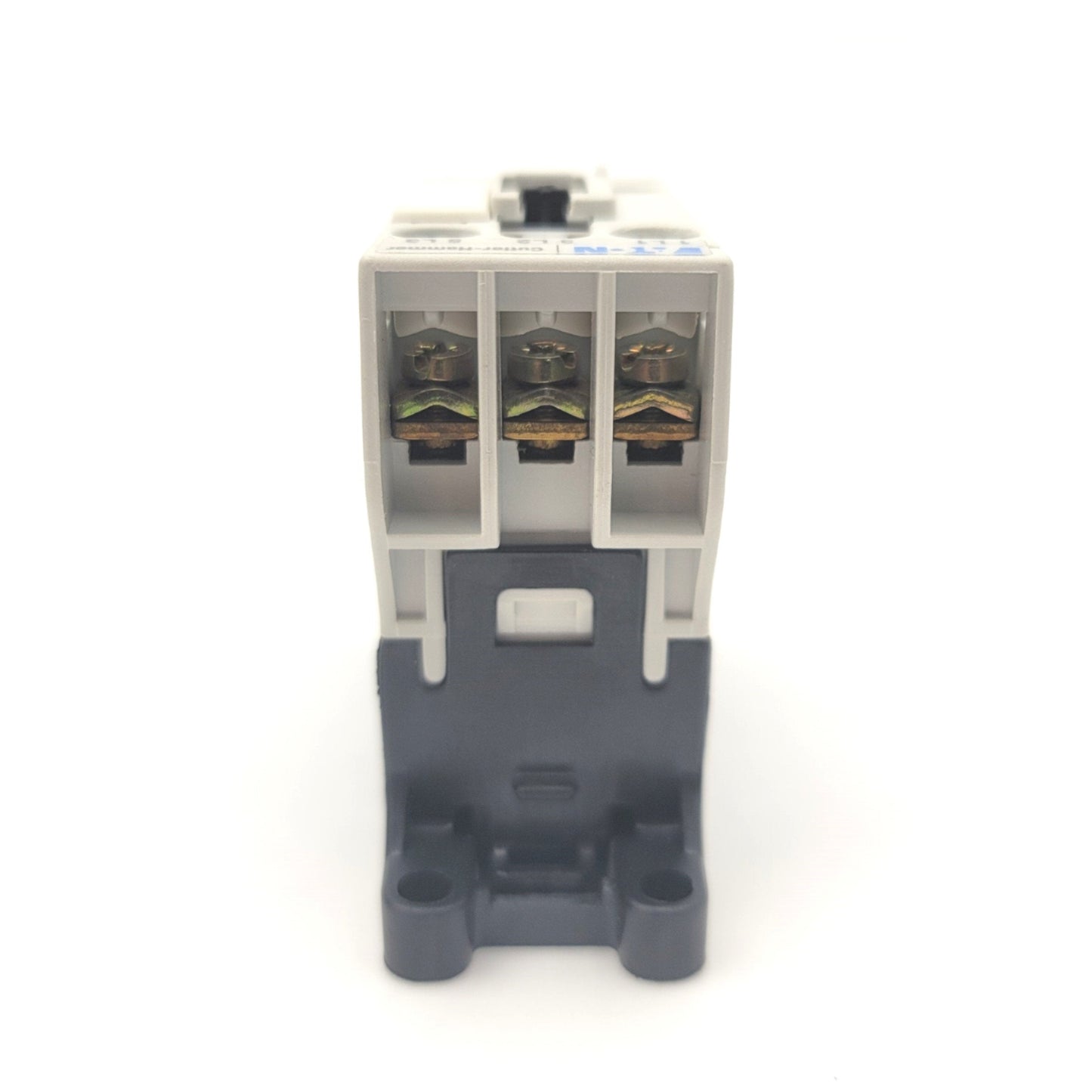 New – Open box Eaton E111A09X3N Non-Reversing Motor Contactor 3-Pole, 24VDC, 575VAC, 4kW, 9A