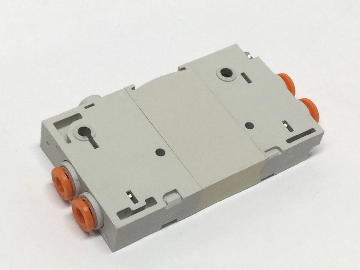 Used SMC VQ1000-FPG-N3N3 Perfect Double Check Block 0.15-0.8MPa, 5/32" 4mm One-Touch