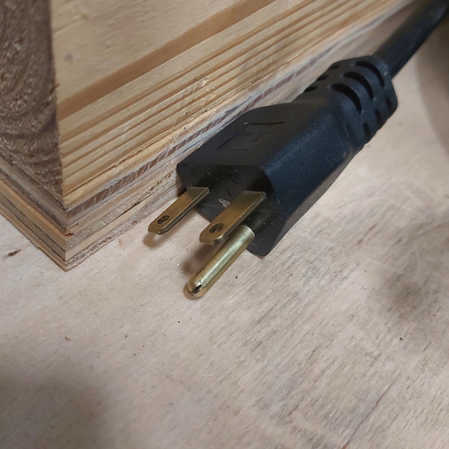 New – Open box Dukane 43Q220 IQ ES Ultrasonic Welder System 20kHz 1800W 15" HMI 7" 540lb Stroke