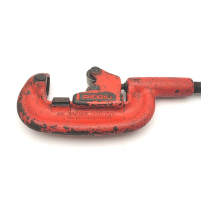 Used Ridgid No 2A/202 Heavy-Duty Screw-Feed Pipe Cutter, Capacity: 1/8"-2" *No Wheel*