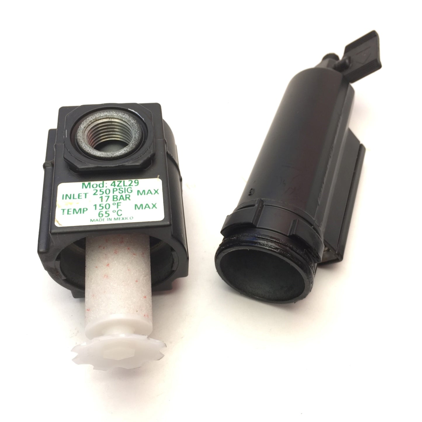 Used Speedaire 4ZL29 Compact General Purpose Pneumatic Filter 3/8" Port, 5 Micron Air
