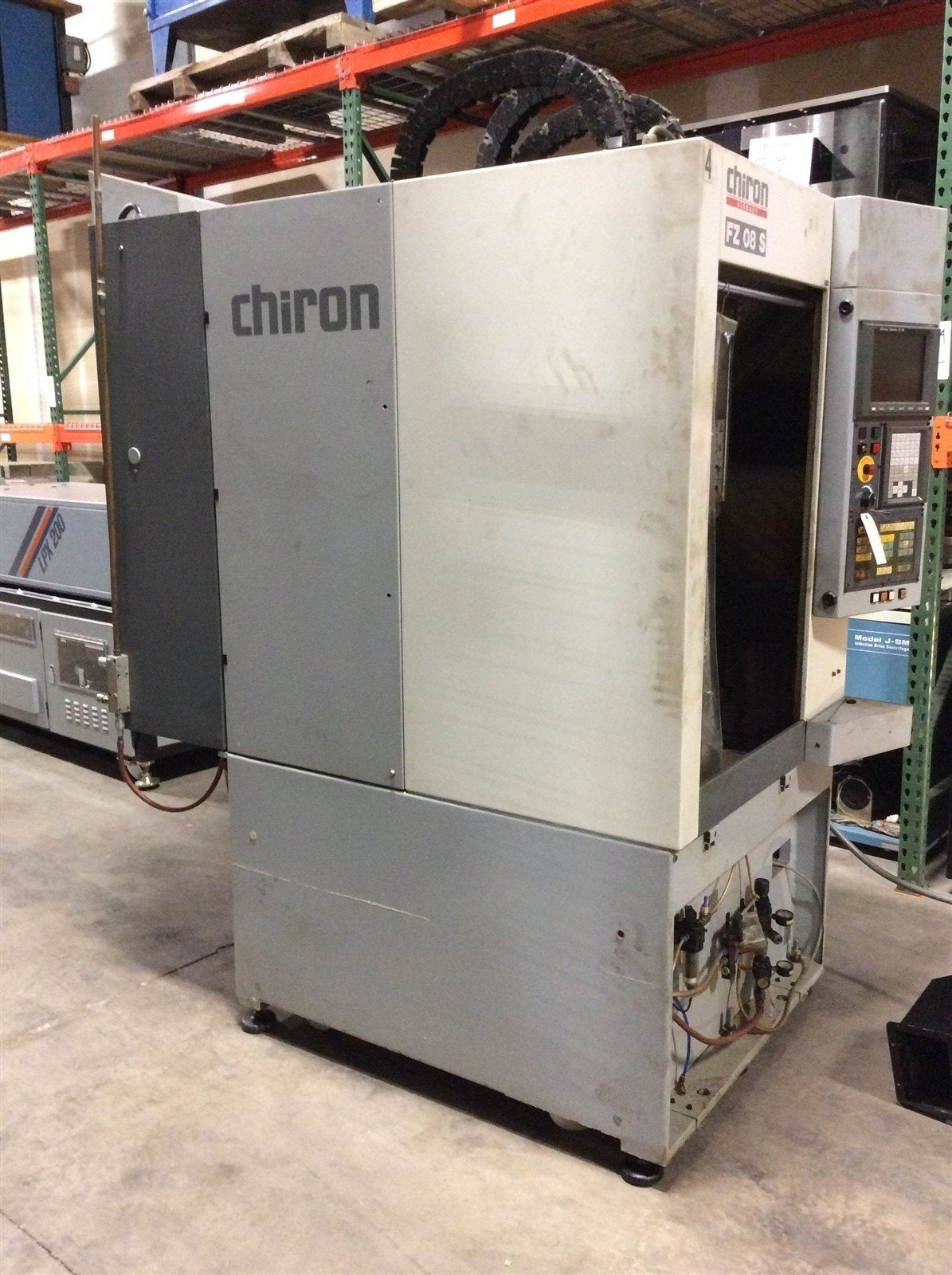 Used Chiron FZ08S Vertical Mill Machine Center VMC X-Y-Z w/Fanuc CNC FilterMist