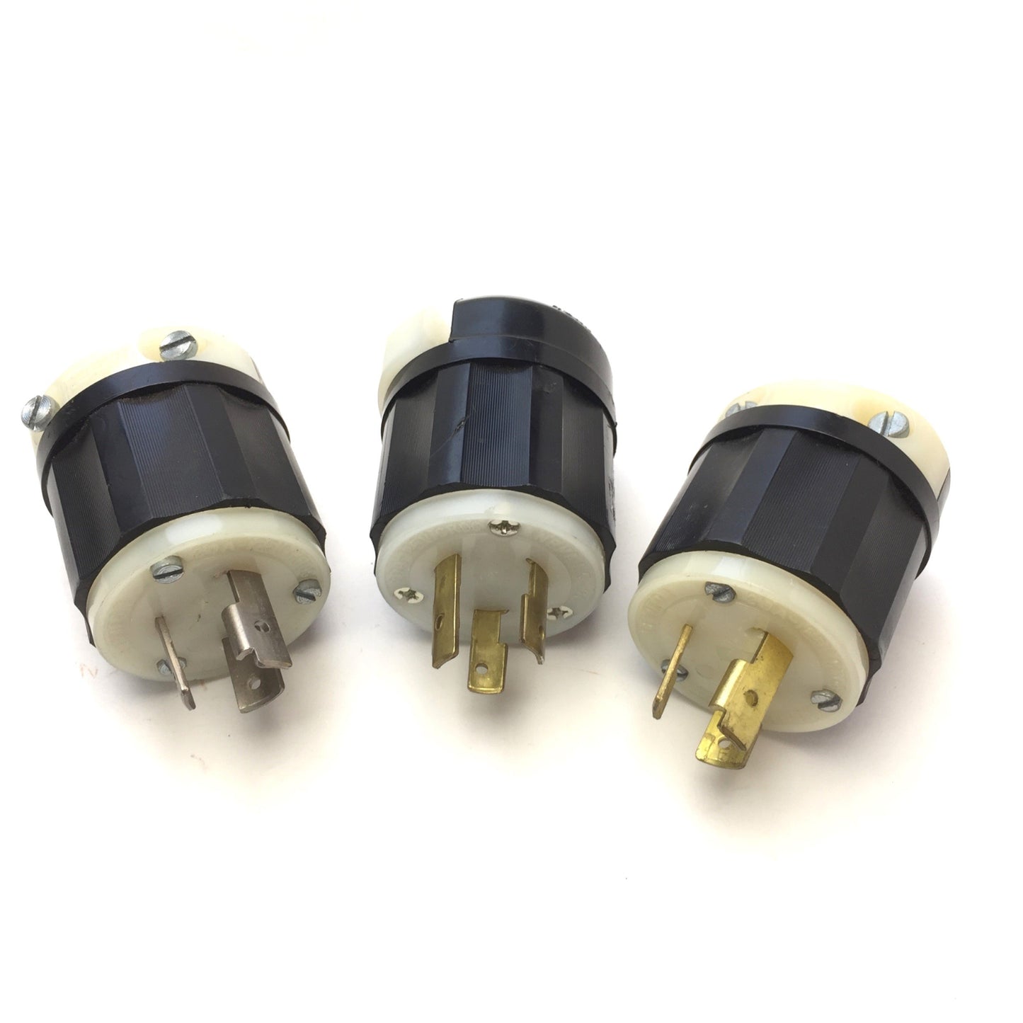 Used Lot of 3 Leviton 2311 Industrial Twist-Lock Male Plug 2P 3W 20A 125V NEMA L5-20P