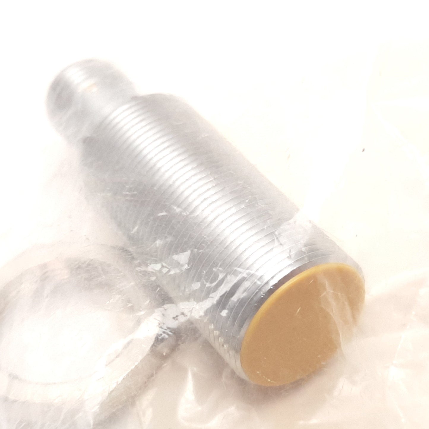 New Turck Bi5-M18-AD4X-H1141 Inductive Proximity Sensor, 5mm, 10-65VDC, 4-Pin M12