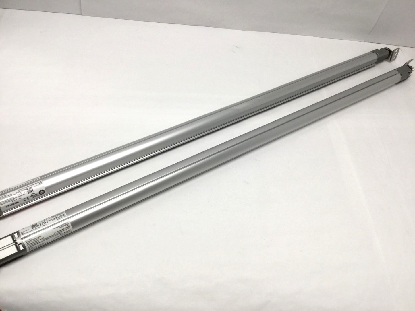 Used Keyence SL-V87F Safety Light Curtain Transmitter & Receiver Pair Set 870mm 24VDC