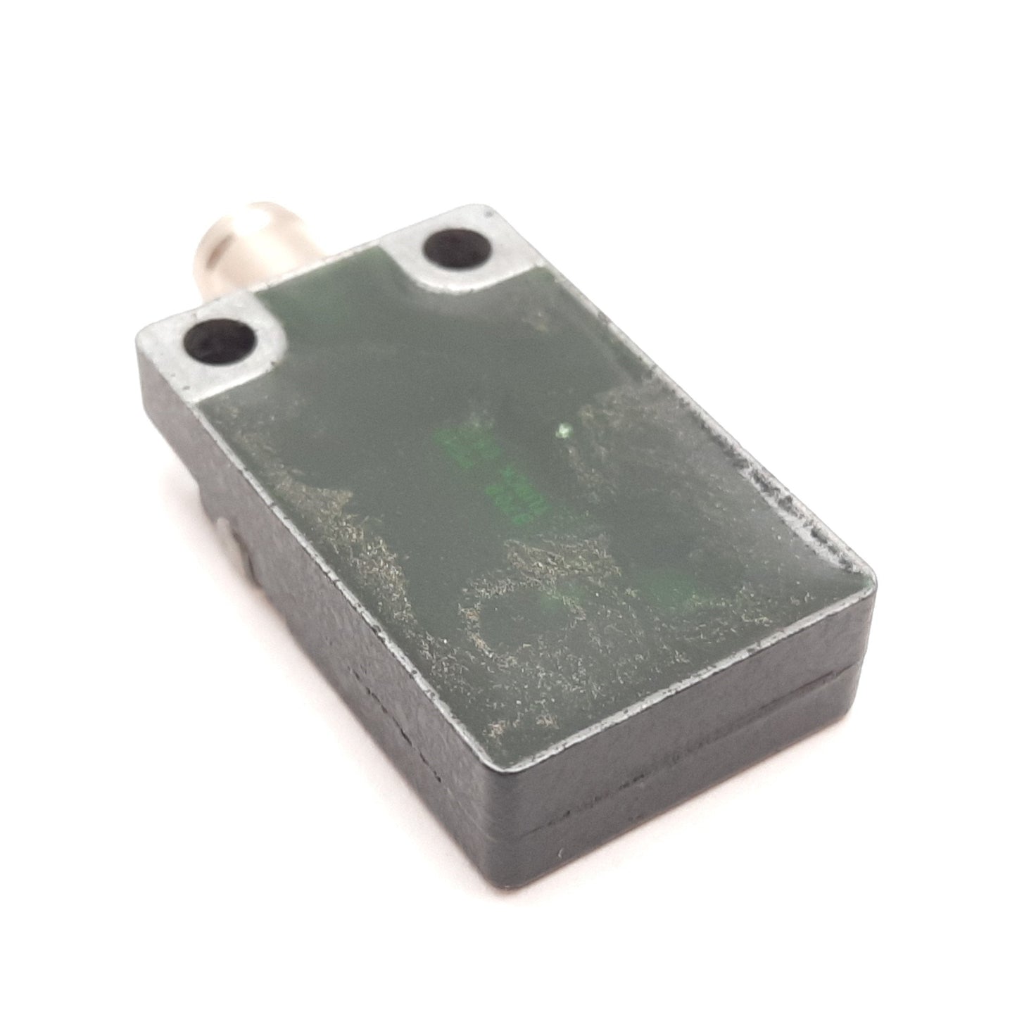 Used Banner Bi5-Q08-AP6X2-V1131 Inductive Proximity Sensor, 5mm, 10-30VDC, PNP