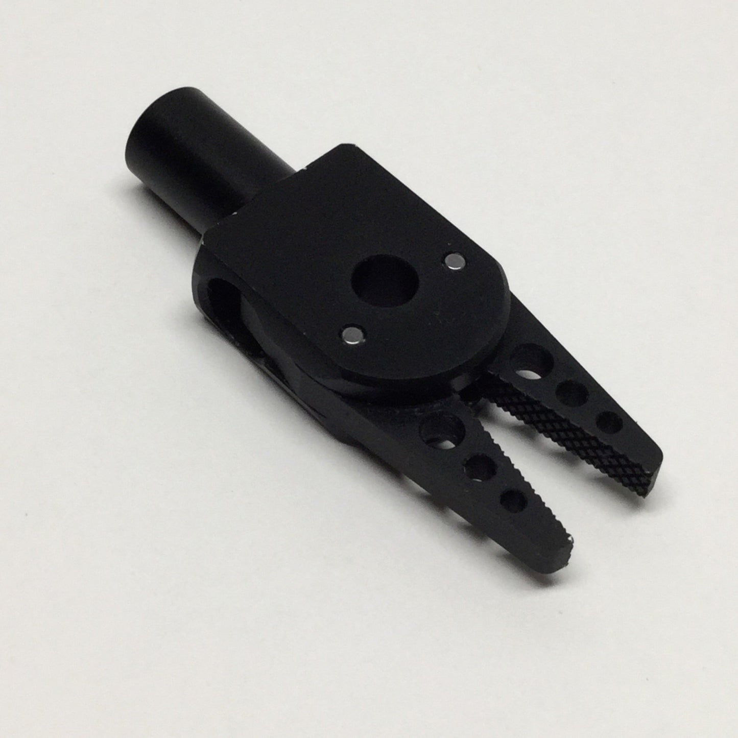 New – Open box FIPA GR04.090 Mini Jaw Air Sprue Gripper EOAT 15N Clamp Force, M5 Single-Acting