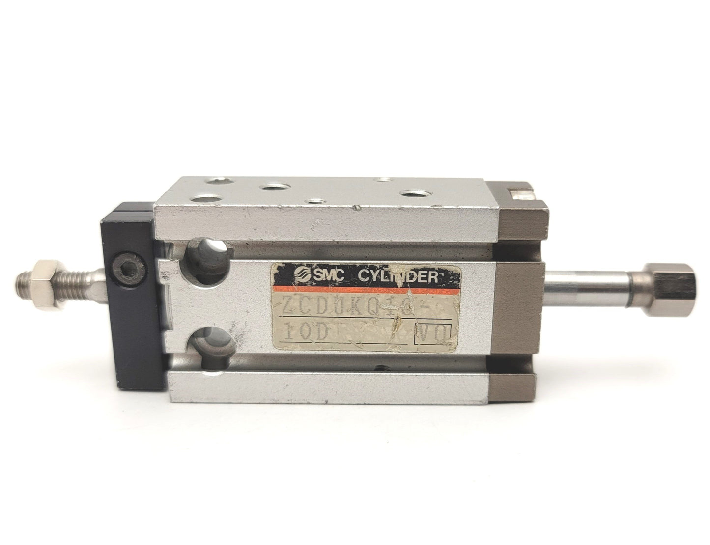Used SMC ZCDUKQ10-10D Free Mount Cylinder For Vacuum Bore: 10mm, Stroke: 10mm, 0.7MPa
