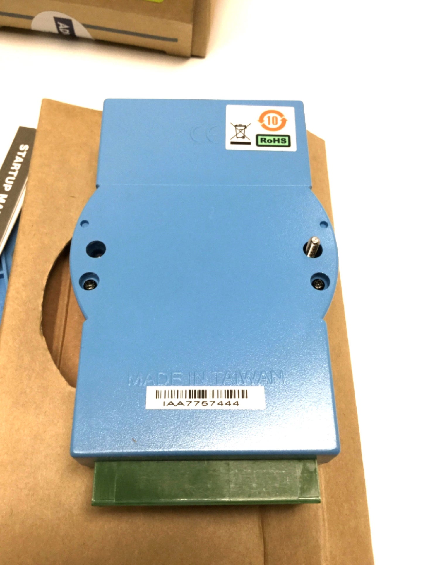 New – Open box Advantech ADAM-4520 Isolated RS-232 to RS-422/485 Serial Converter DB9 10-30VDC