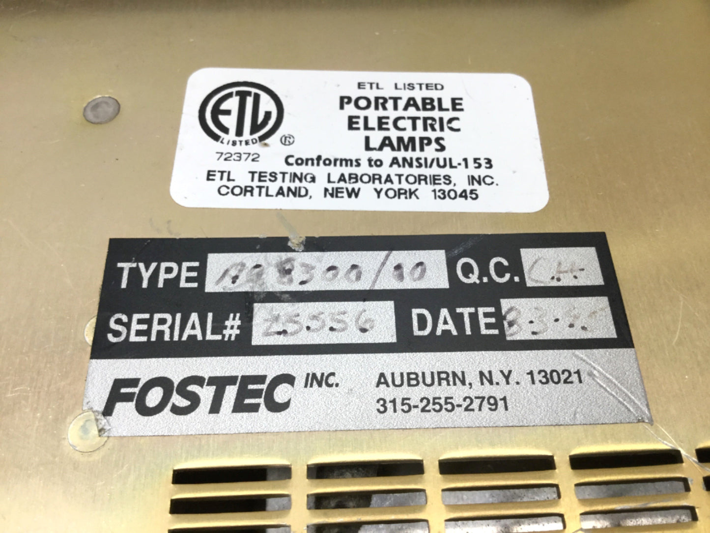 Used Fostec 8375 Fiber Optic Light Source Illuminator EKE Lamp 150W, 115VAC, Ø18mm