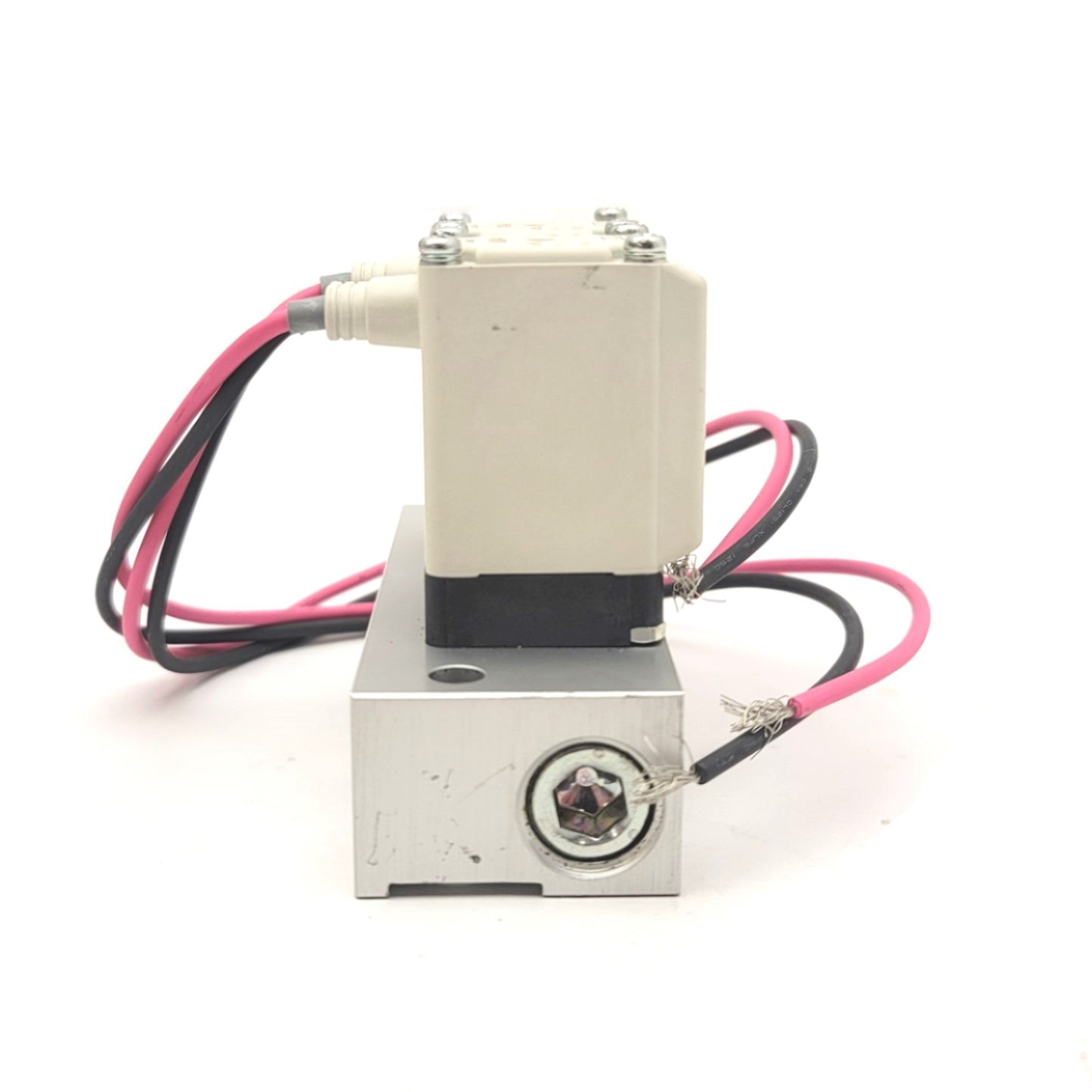 New – Open box Bank Of 2 SMC VX2A0AA Solenoid Valves On SMC VVX210A02B Manifold, 24VDC, 1MPa