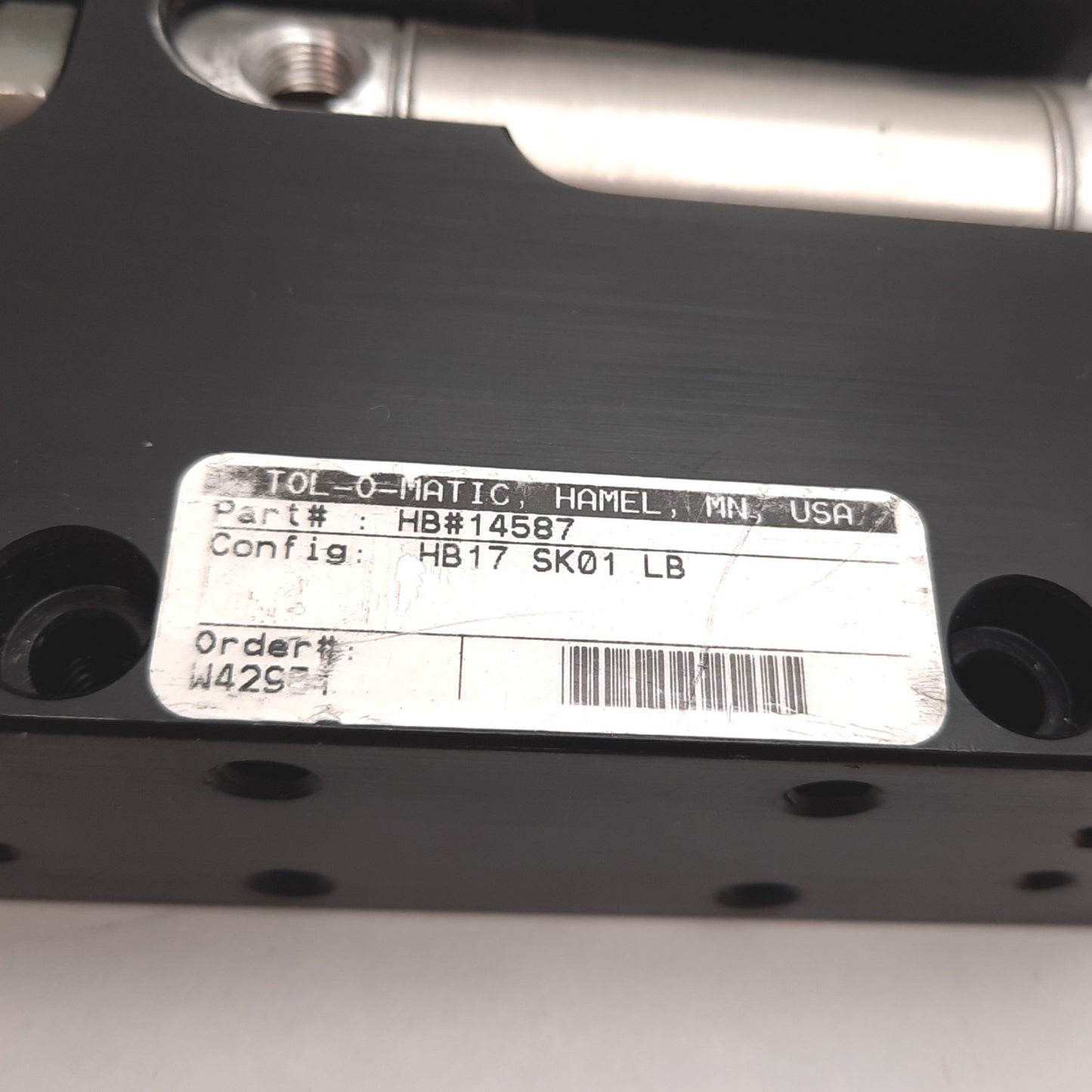 Used Tolomatic HB17 SK01 LB H-Block Cylinder, Bore: 1-1/16", Stroke: 1", 1/8" NPT