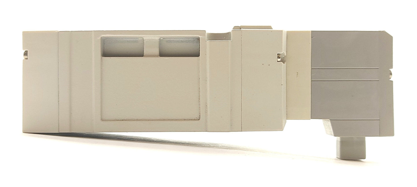 Used SMC SV3200-5FU Solenoid Valve, 5-Port, 2-Position, 4-Way, 24VDC, 0.1-0.7MPa