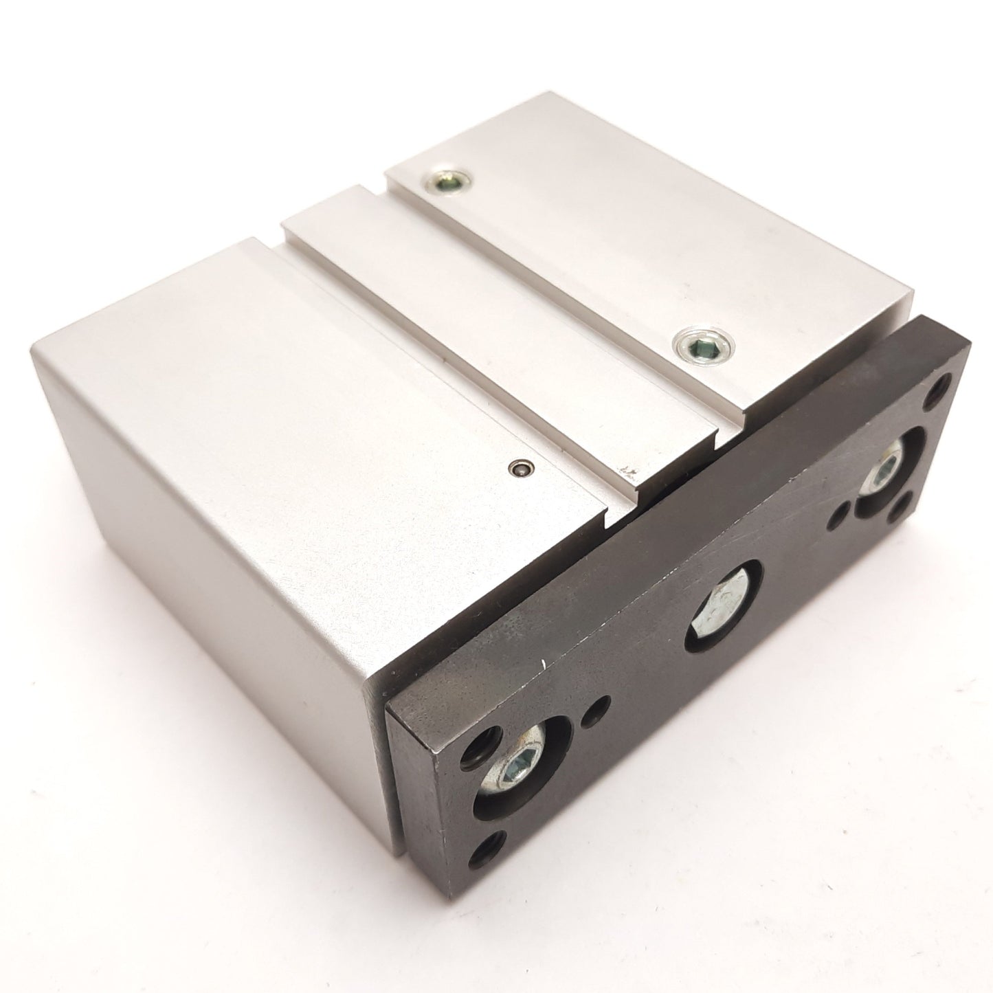Used Pneumatic Guided Cylinder Double Acting, Bore: 1.5", Stroke: 2", Ports: 1/8" NPT