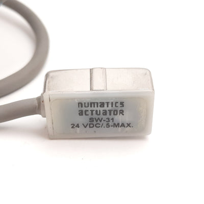 Used Numatics SW-31 Hall Effect Sensor, Voltage: 24VDC, Current: 0.5A, 3-Wire