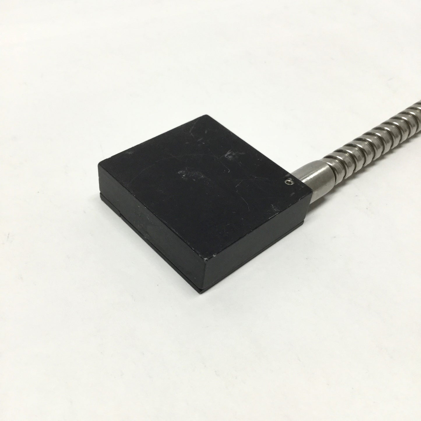 Used Machine Vision Fiber Optic Line Scan Light Guide 1" Slit, 24" Long, Ø1/4" Input