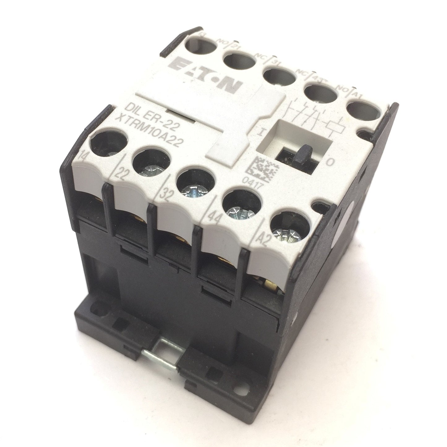 New – Open box Eaton DILER-22 XTRM10A22 Contactor Relay, 250VDC 0.5A, 600VAC 10A, 2NO, 2NC