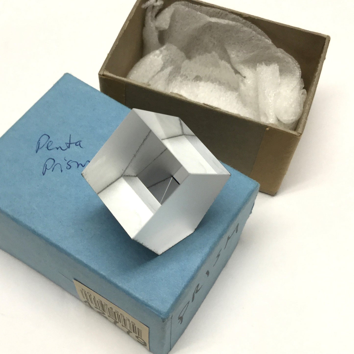 New – Open box Edmund Optics 42-779 Penta Prism, MgF2 Coated, 25mm Legs, 90° Ray Dev, 400-700nm