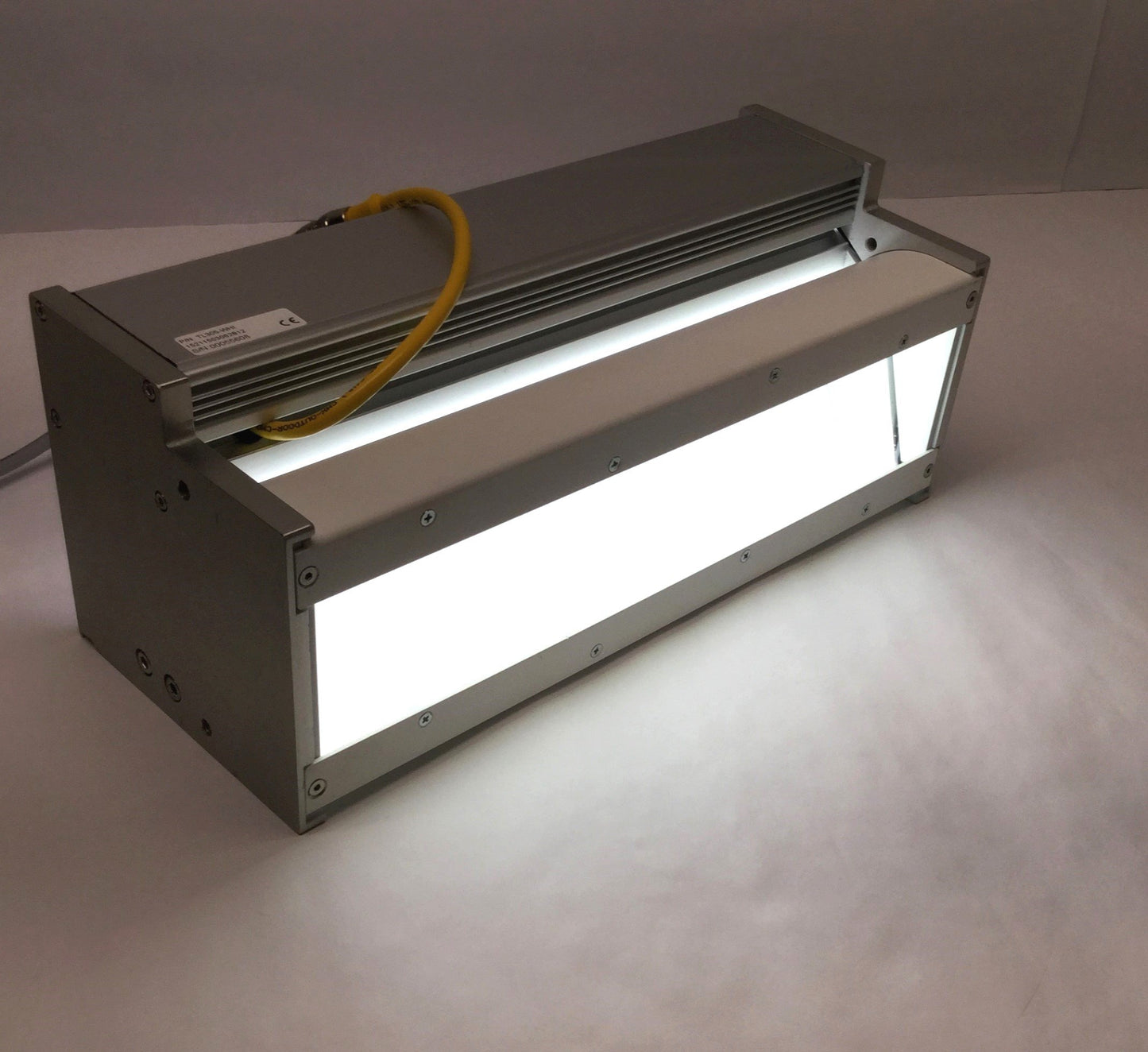 Used Smart Vision TL305-WHI Line Scan Blister Pack Inspection Light Diffuse Dual-Axis