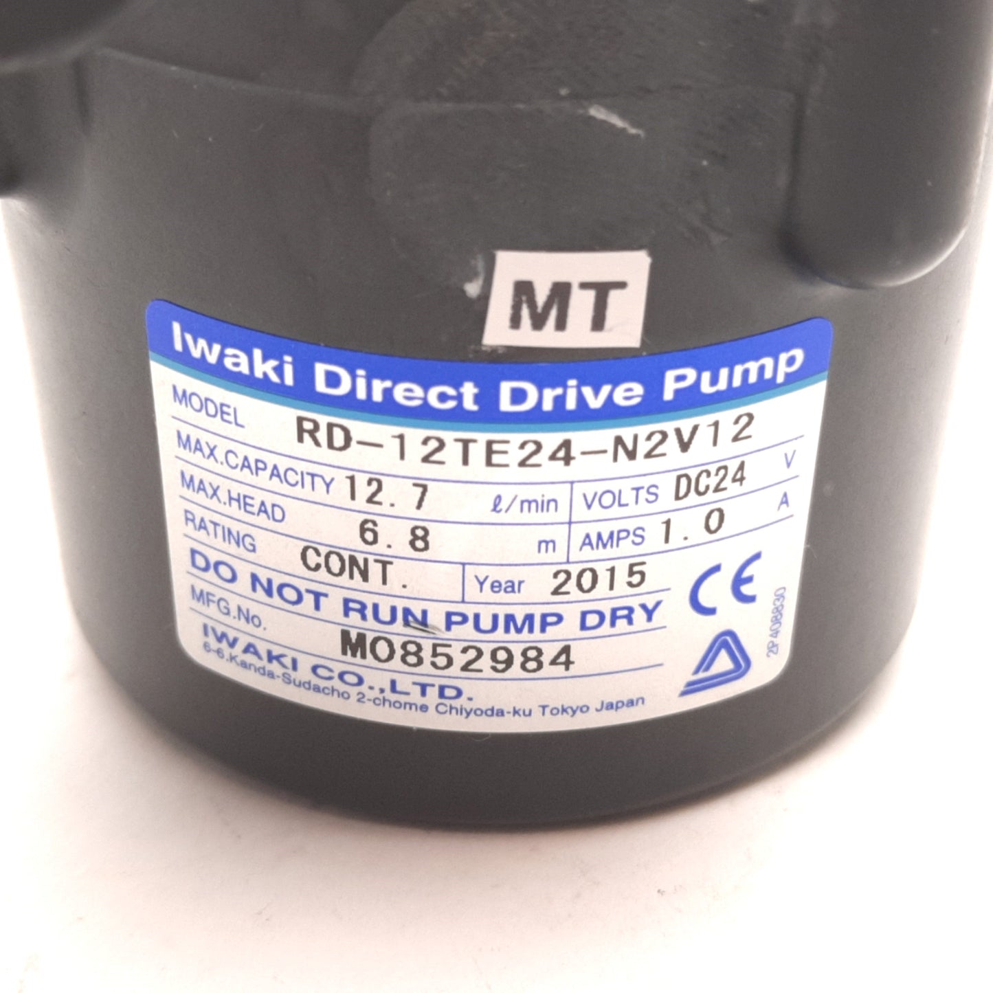 Used Iwaki RD-12TE24-N2V12 Direct Drive Pump, 12.7 L/min 24VDC 3/8" NPT *Broken Foot*