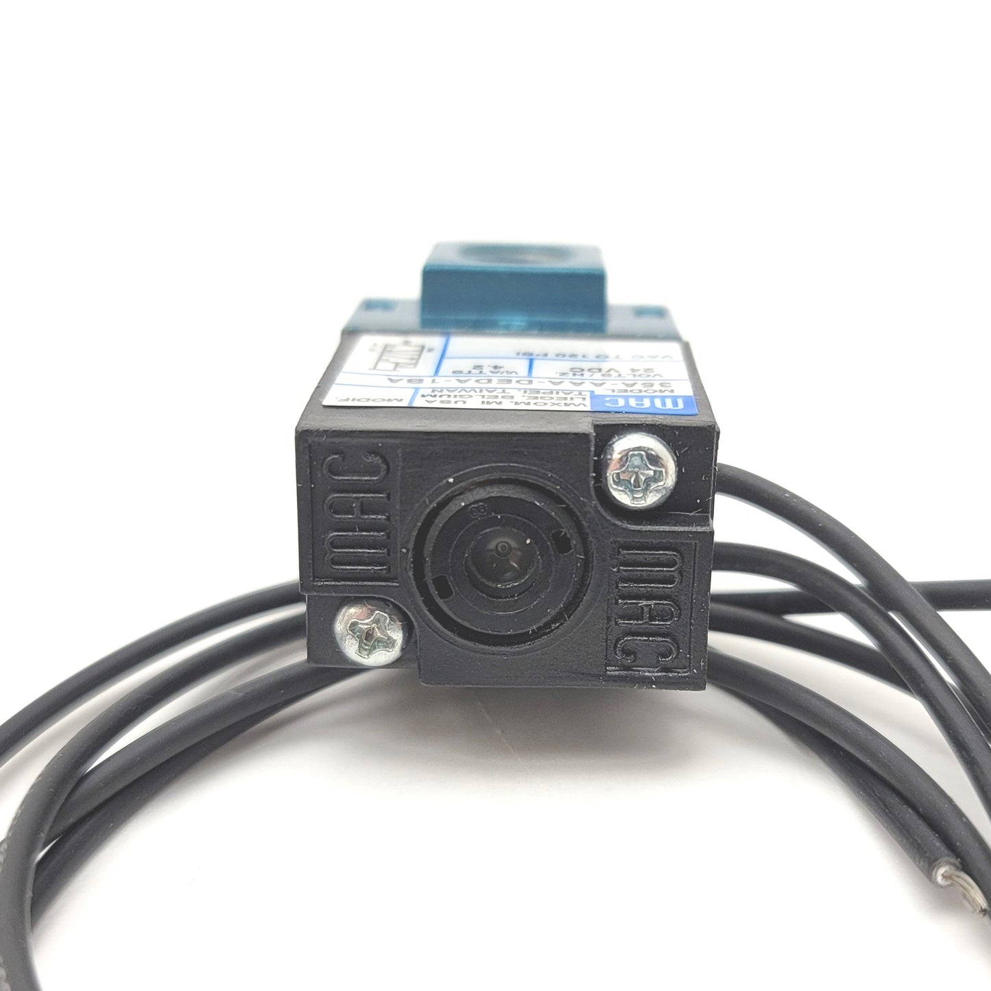 New – Open box Mac 35A-AAA-DEDA-1BA Direct Operated 3-Port Solenoid Valve 24VDC, Vacuum-120psi