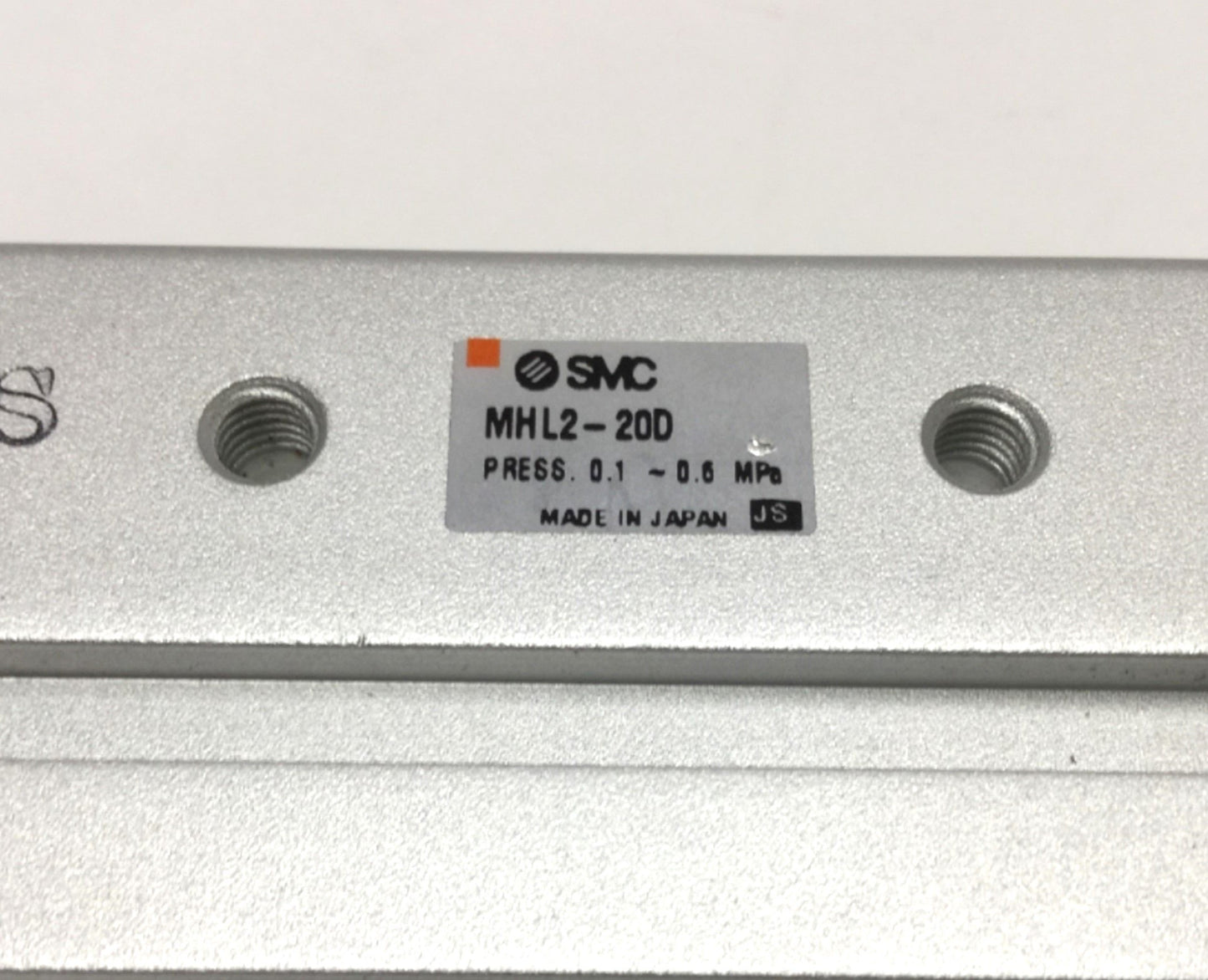 Used SMC MHL2-20D Parallel Gripper, 20mm Bore, 40mm Stroke, M5 Ports, 0.1-0.6 MPa