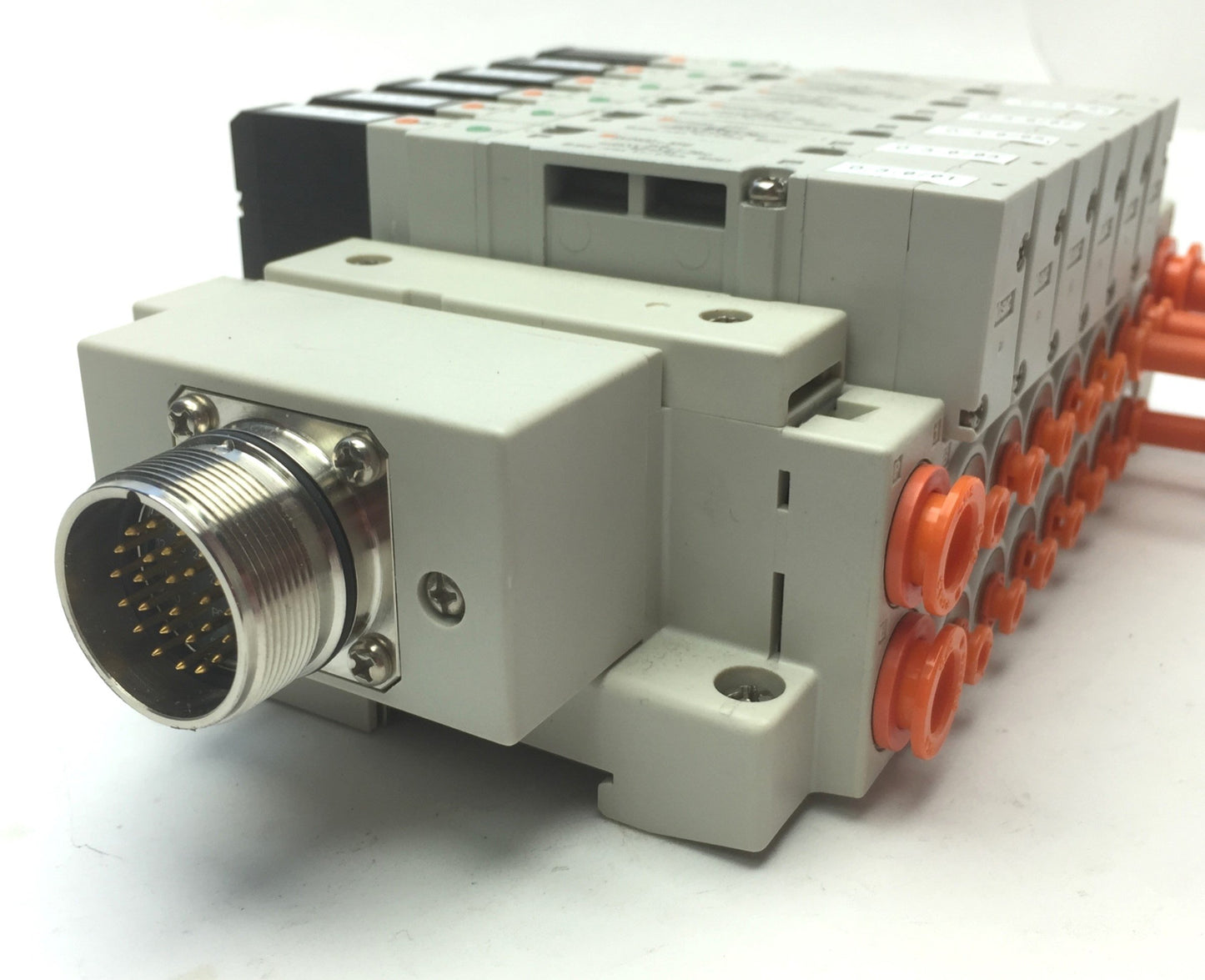 Used SMC Manifold w/ 6x SV2400-5FU Pneumatic Solenoid Valves, Coil Voltage: 24VDC