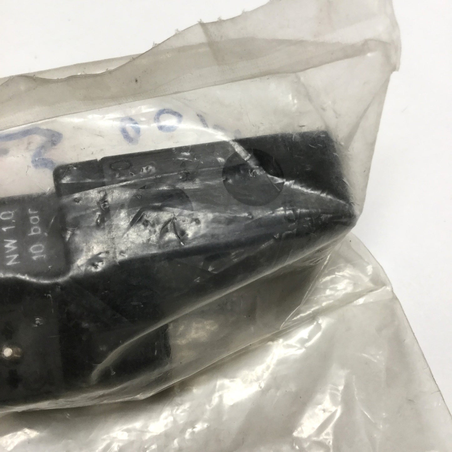 New ISI Norgren 150-02-711-68 Solenoid Valve 1/8" NPT, 3-Port, 2-Position, 24VAC