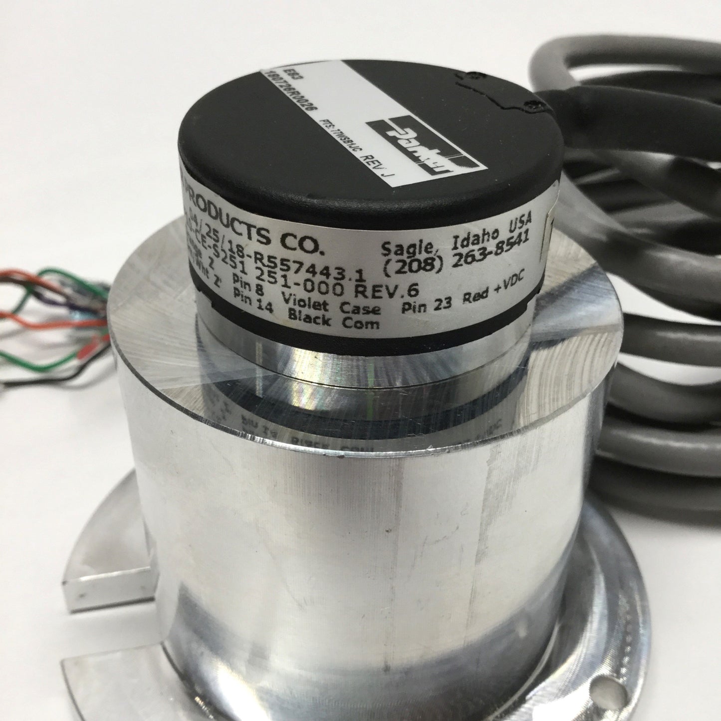 Used Accu-Coder/Parker E83 15S-19M1-1000N5D3HV-F10-CE-S251 Incremental Encoder, 1/4", 5VDC