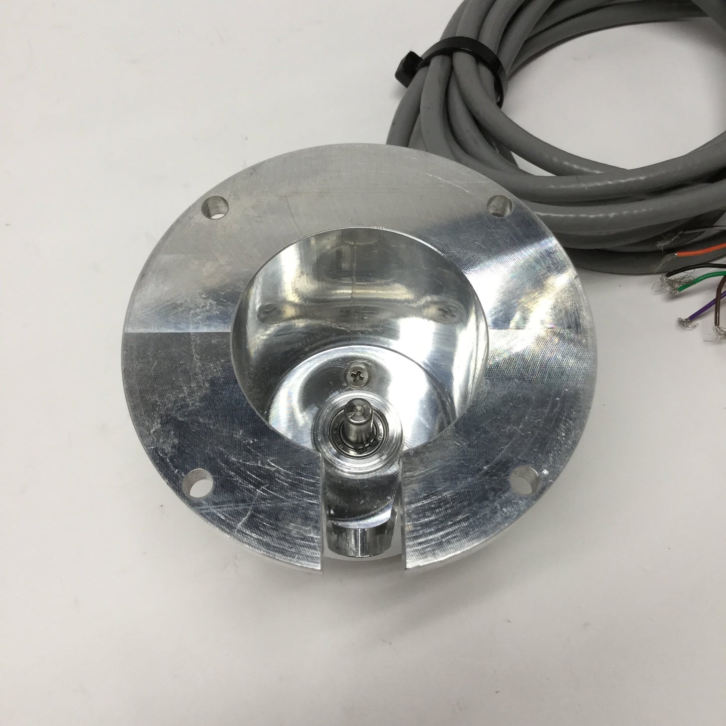 Used Accu-Coder/Parker E83 15S-19M1-1000N5D3HV-F10-CE-S251 Incremental Encoder, 1/4", 5VDC