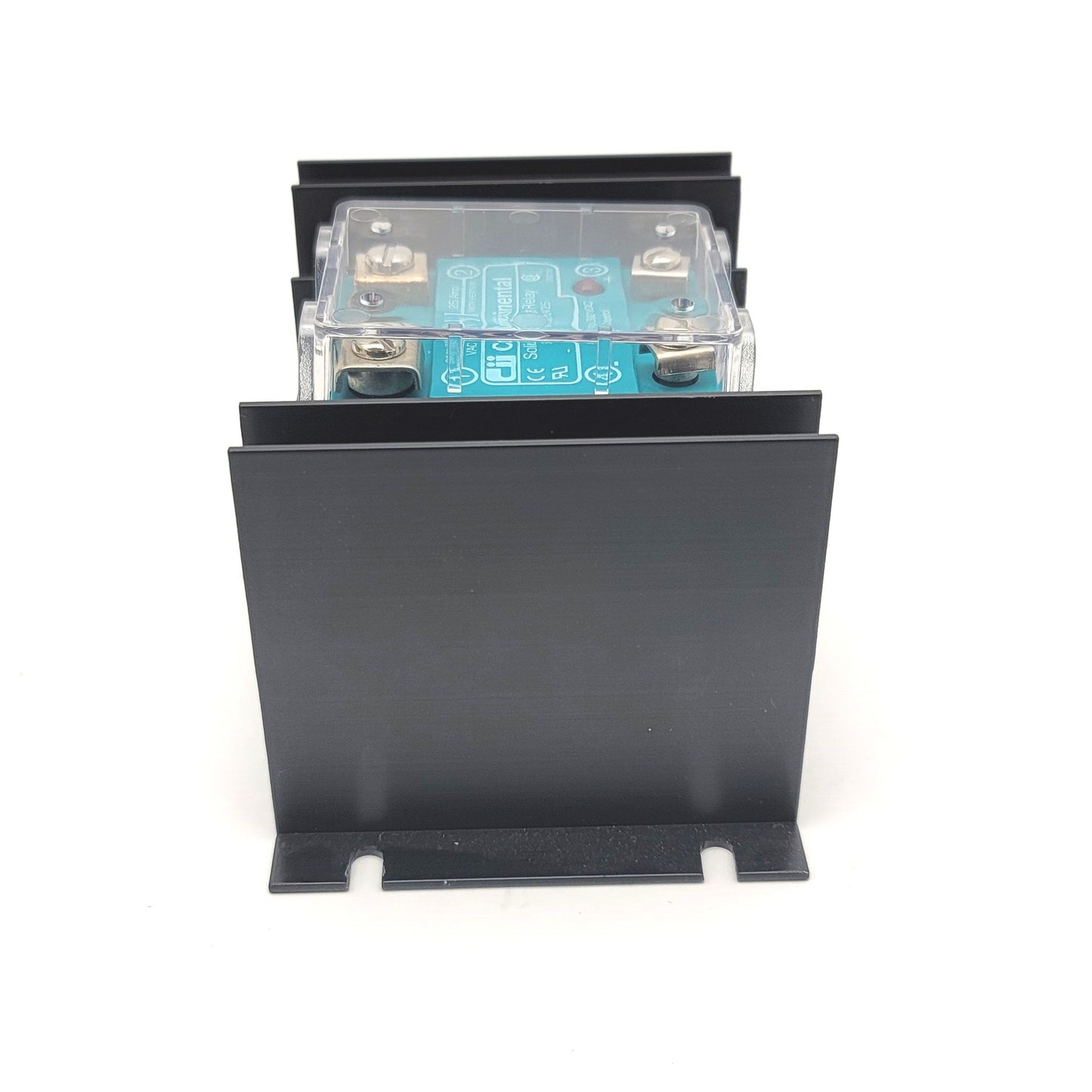 Used Continental SVDA/3V25 Solid State Relay W/Heatsink 24-330VAC 25A 4-32VDC Control