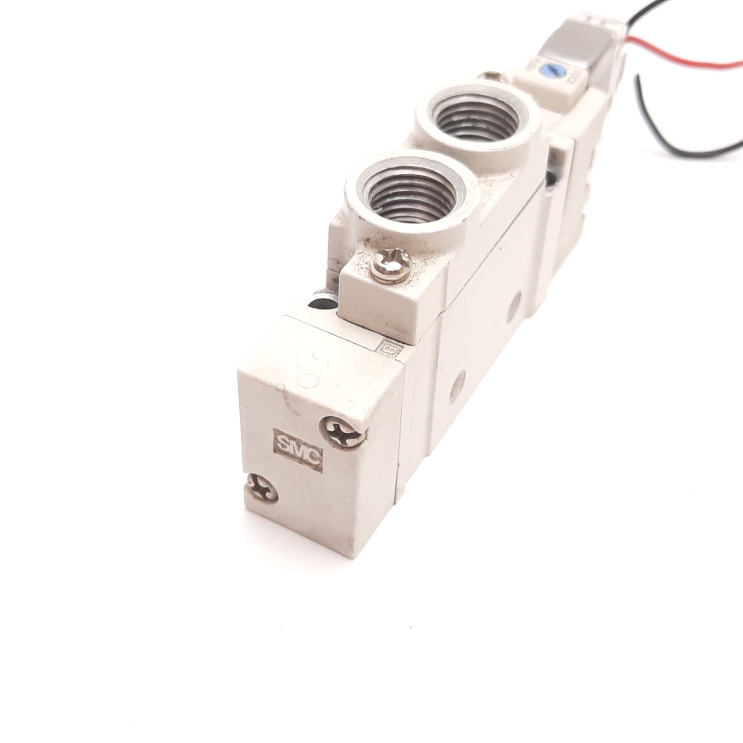 Used SMC SY7120-5LZD-02 Solenoid Valve, 2-Position 5-Port, 24VDC, 0.15-0.7MPa