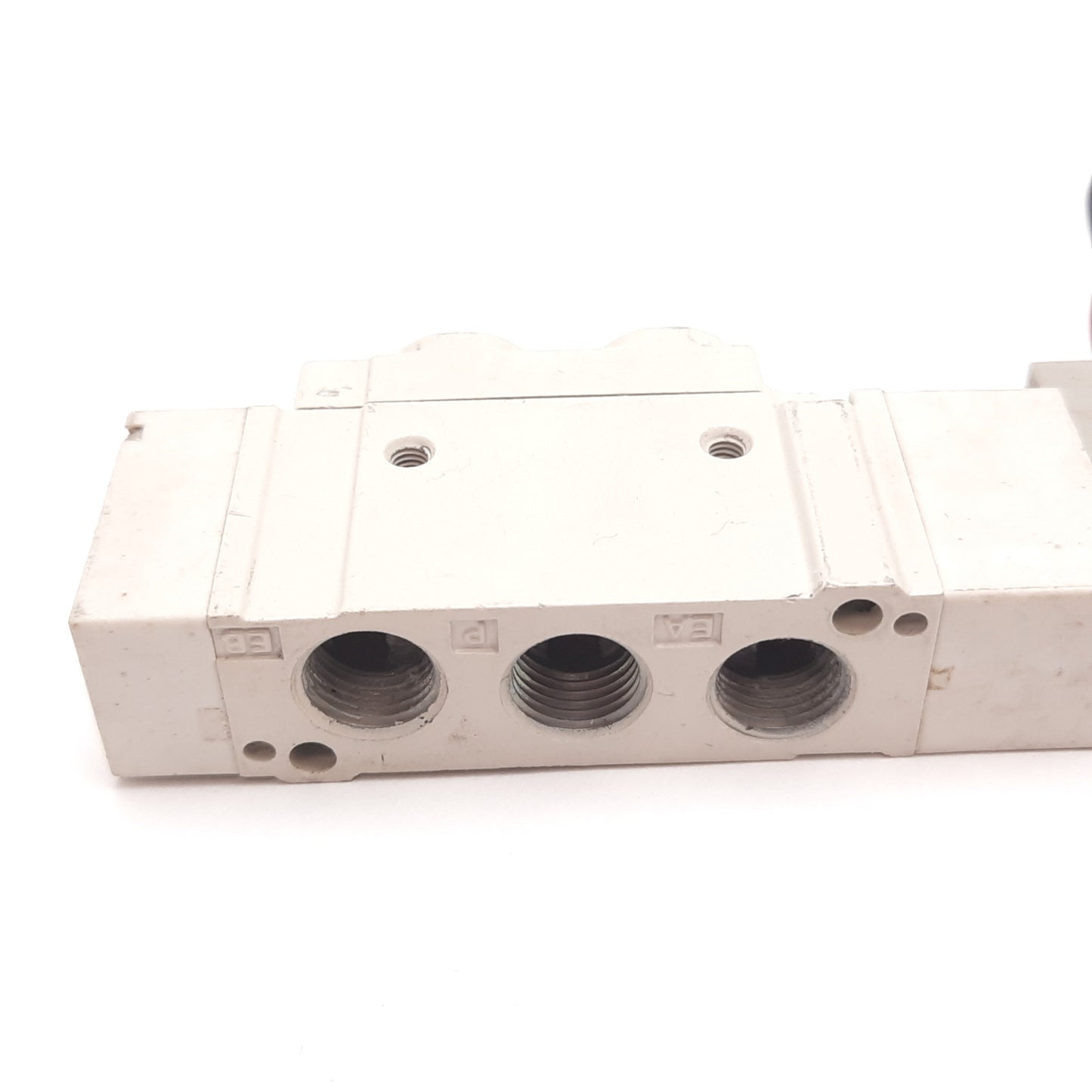 Used SMC SY5120-5LZD-01 Solenoid Valve, 2-Position 5-Port, 24VDC, 0.15-0.7MPa, Rc1/8