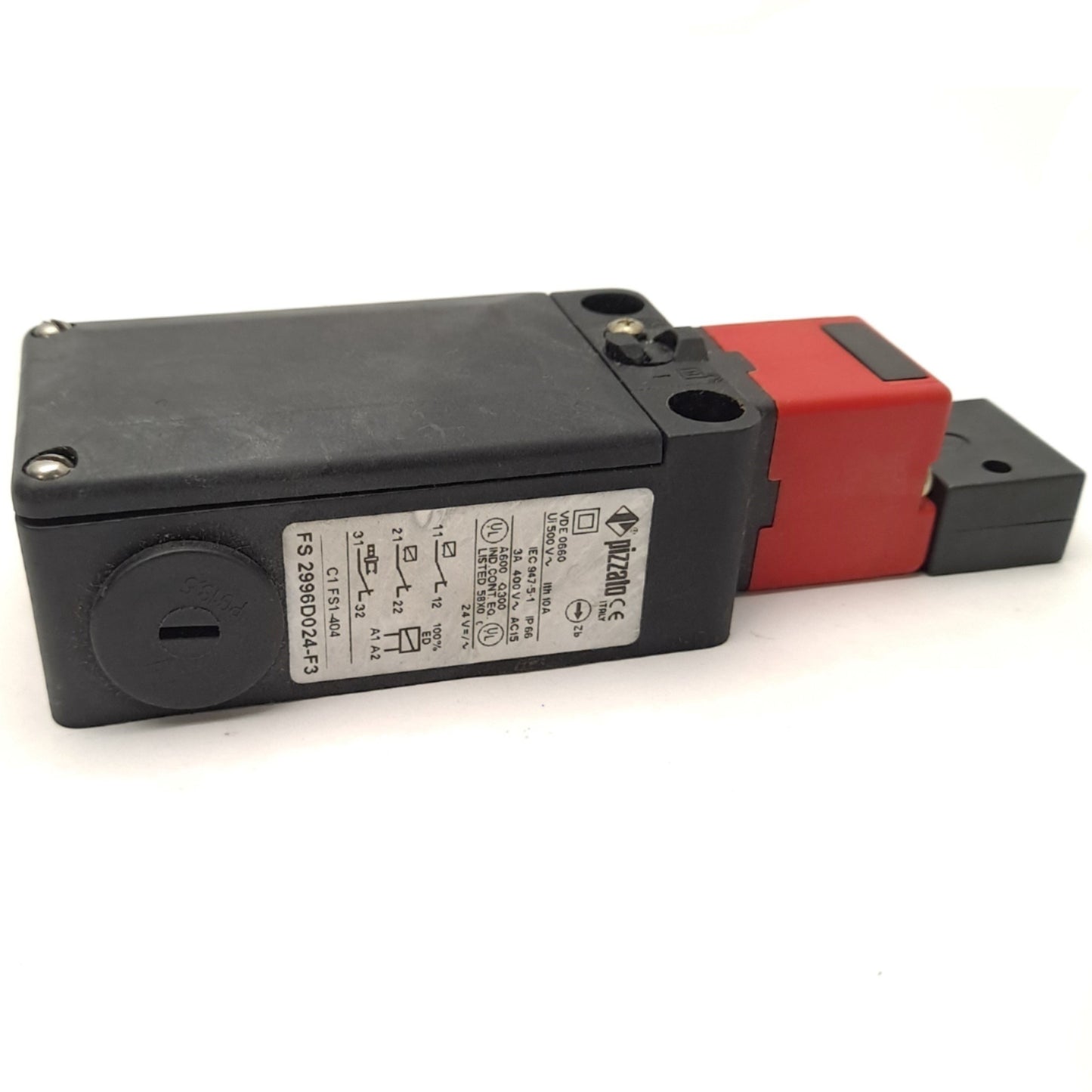 Used Pizzato FS 2996D024-F3 Safety Interlock Switch 24VAC 24VDC 10 Amp W/Key