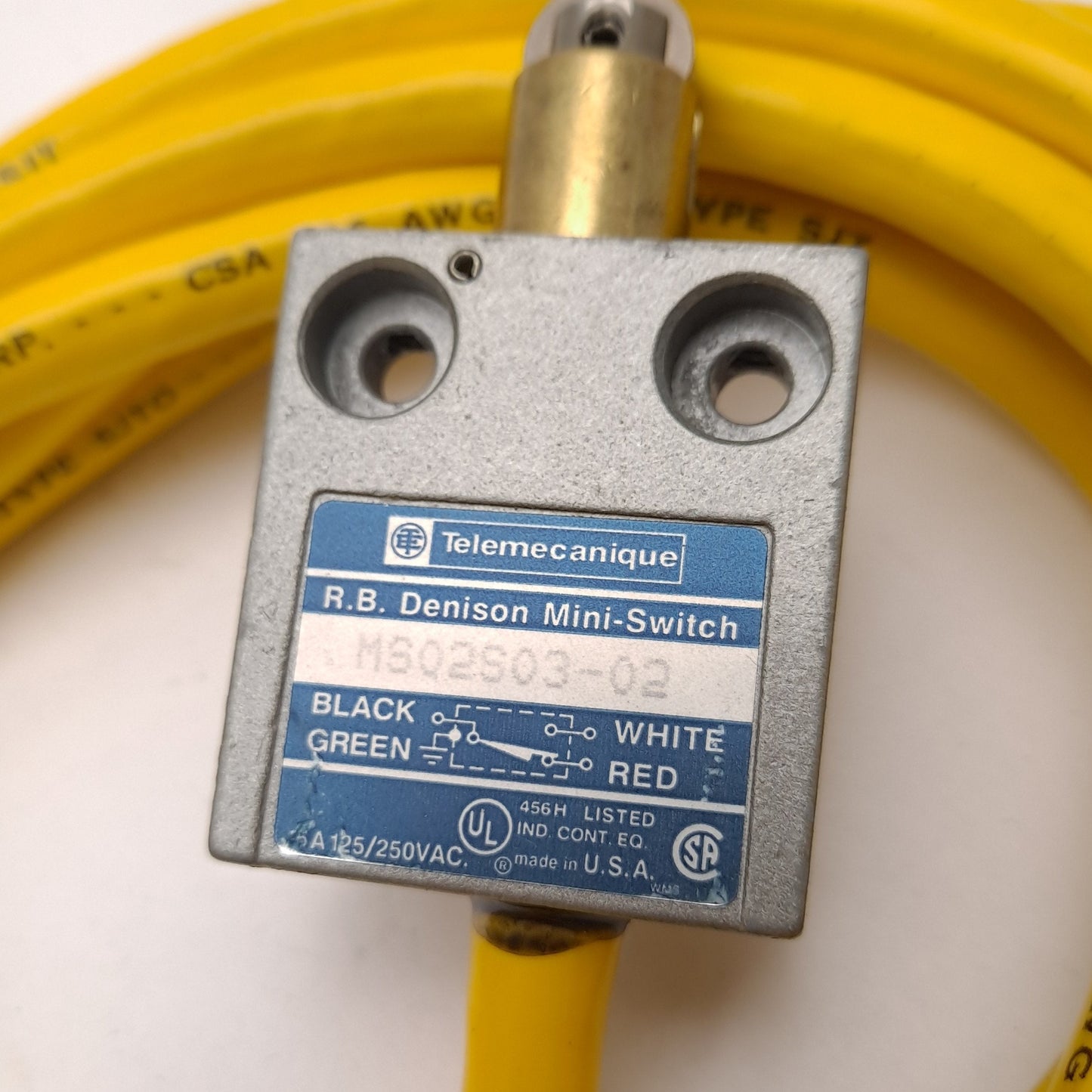 Used Telemecanique MS02S03-02 Limit Switch 600VAC 10A 250VDC 0.11A SPDT NO/NC