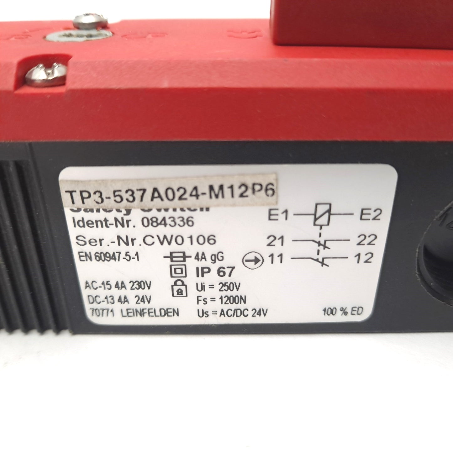 Used EUCHNER TP3-537A024-M12P6 Safety Interlock Switch 24VDC/AC 4 A 1NC/1NO W/Key