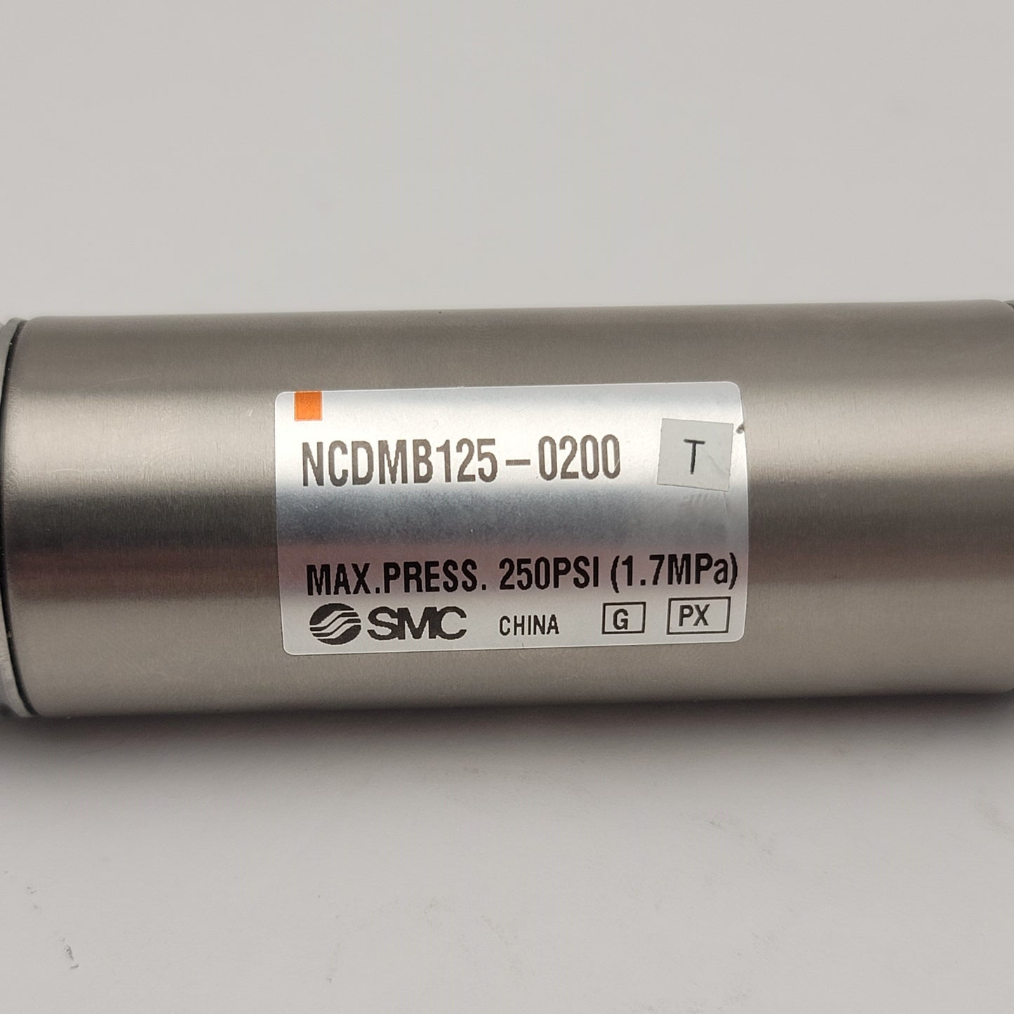 Used SMC NCDMB125-0200 Pneumatic Round Body Cylinder Bore: 1-1/4" Stroke: 2" 1/8"NPT